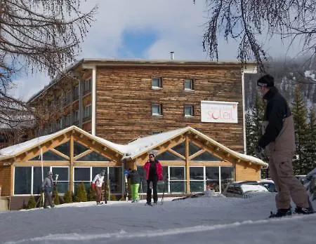 Отель Les Villages Club Du Soleil - Vars 4*